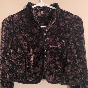 Free People Cute Cropped Jacket/Cardigan - size 6